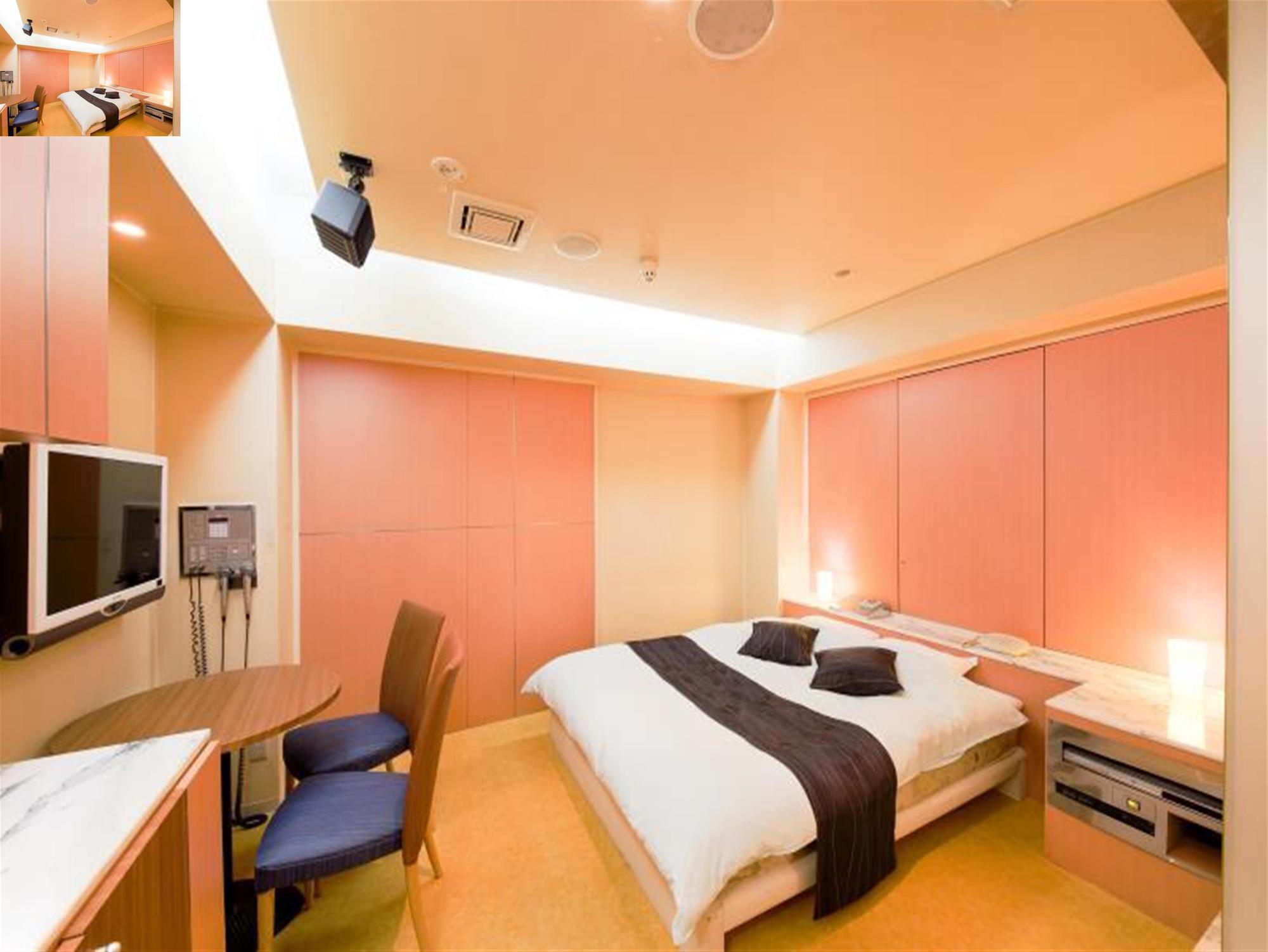 Hotel Public Jam (adults Only) 2*