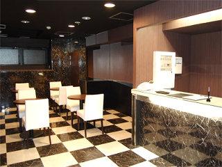 Livemax Umeda 2*