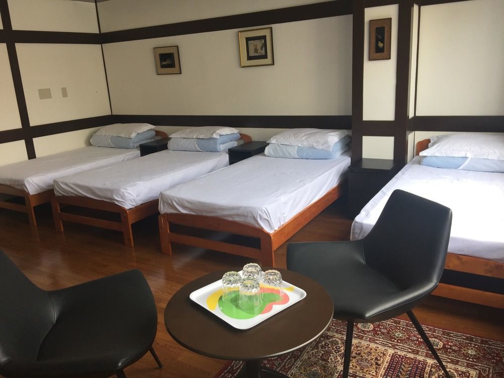Naniwa Hotel 2*