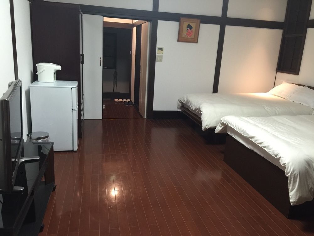 Hotel Naniwa