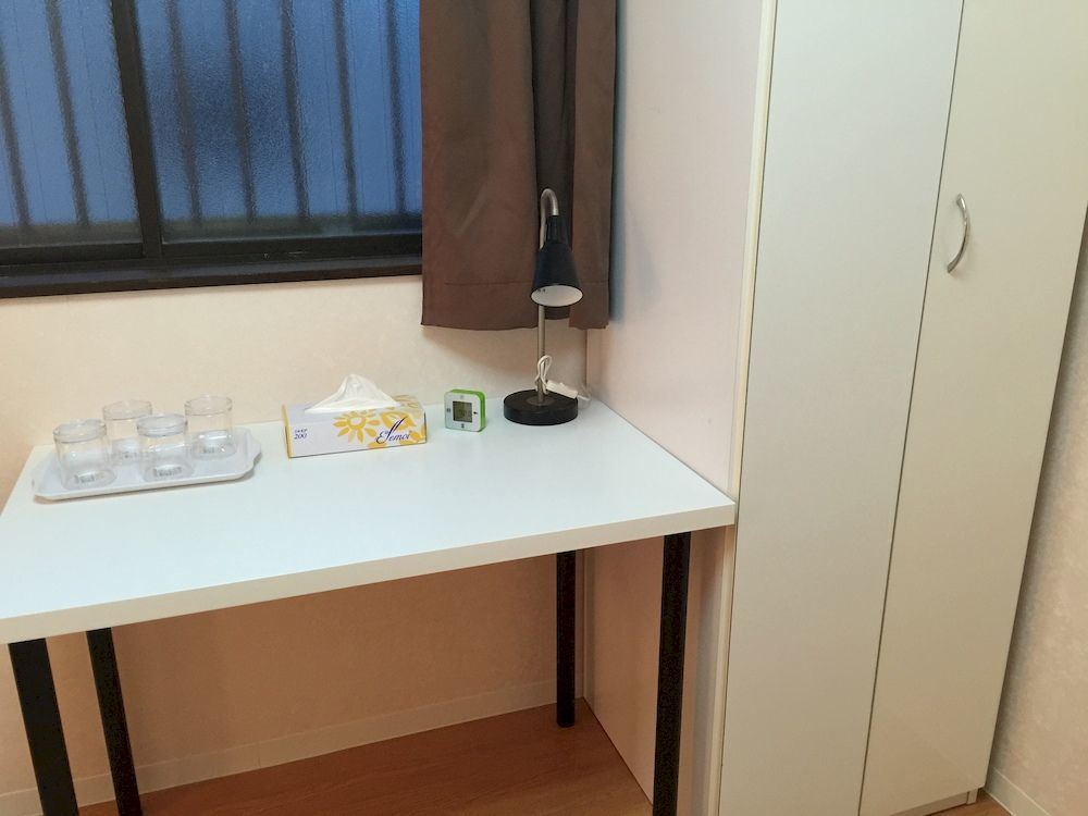 Hotel Naniwa 2*