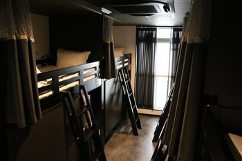Hostel Lore Dotonbori *