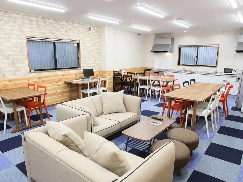 Gate 80 Hostel