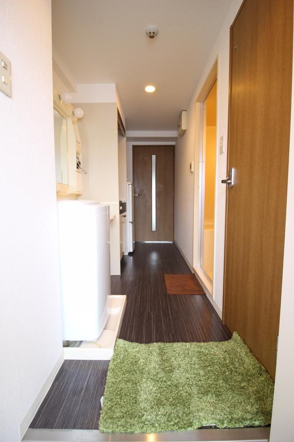 Axis Chateau Higashi-shinsaibashi