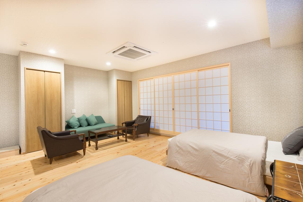 Shimanouchi *