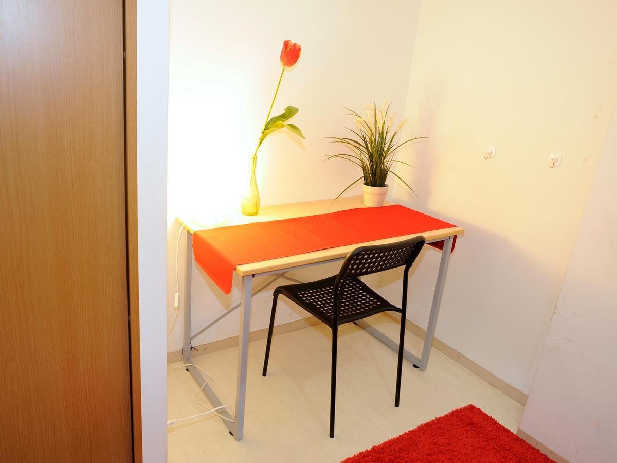 Ebisu Apartment *