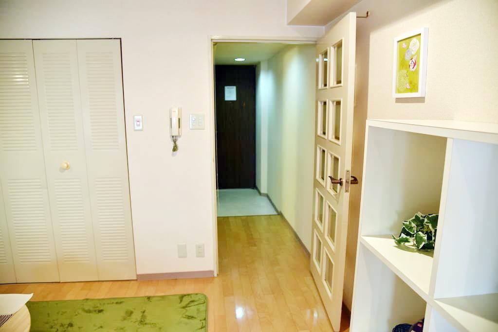 Apartment 168 Ōsaka