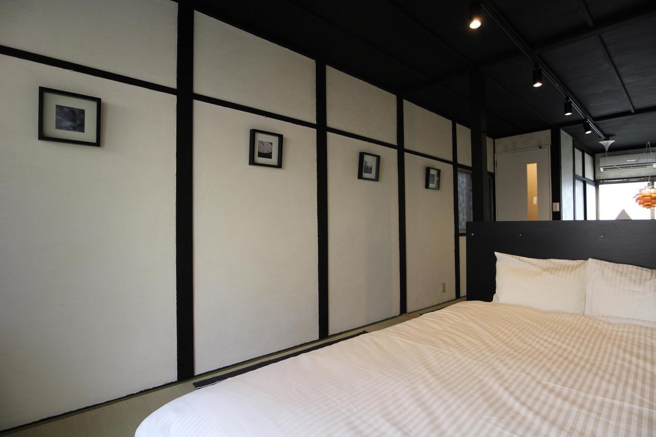 Hotel Sekai Tsuki