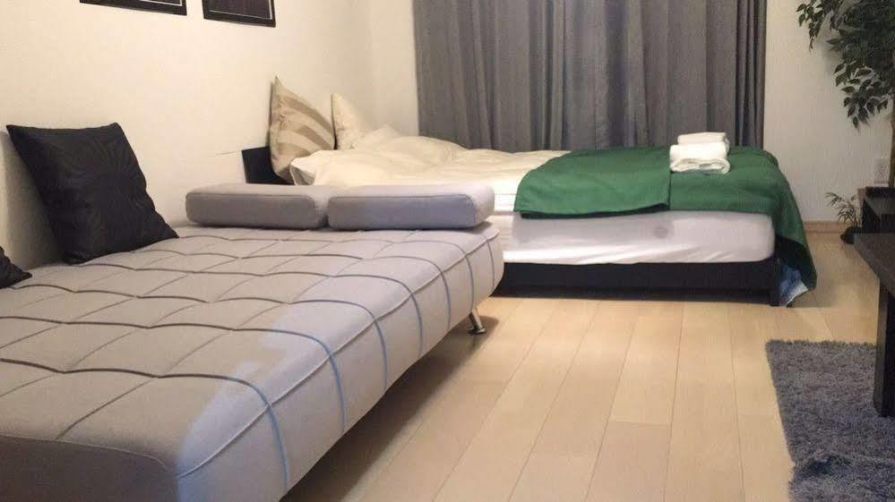 Apartment Hitomi House *