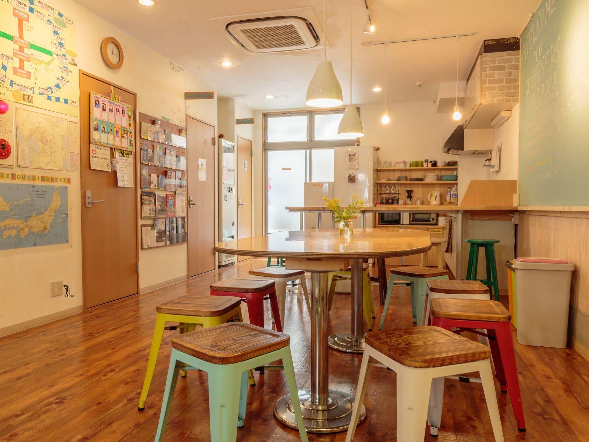 Hostel J-hoppers Ōsaka