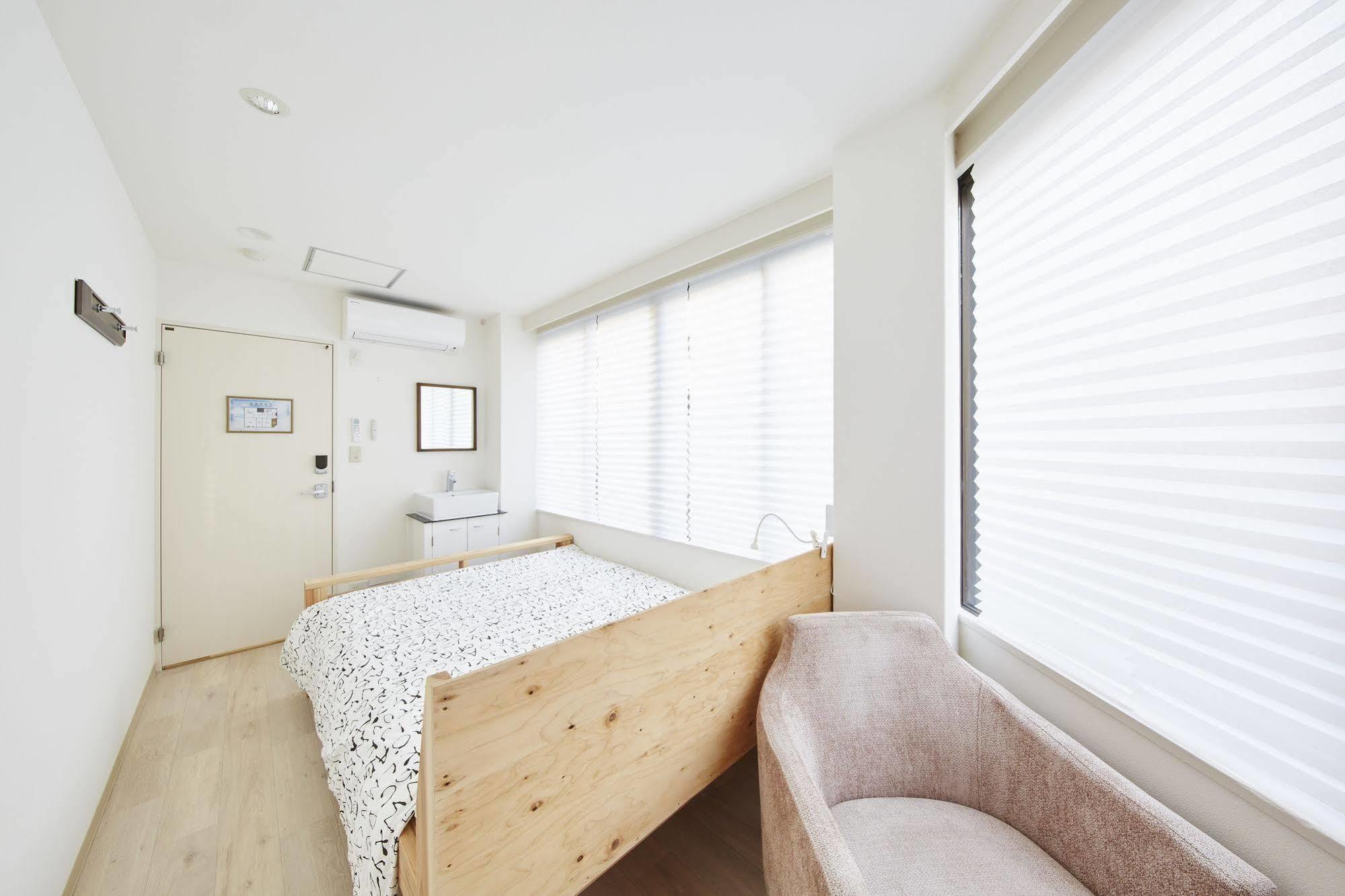 Teltel Bouzu Hostel Osaka