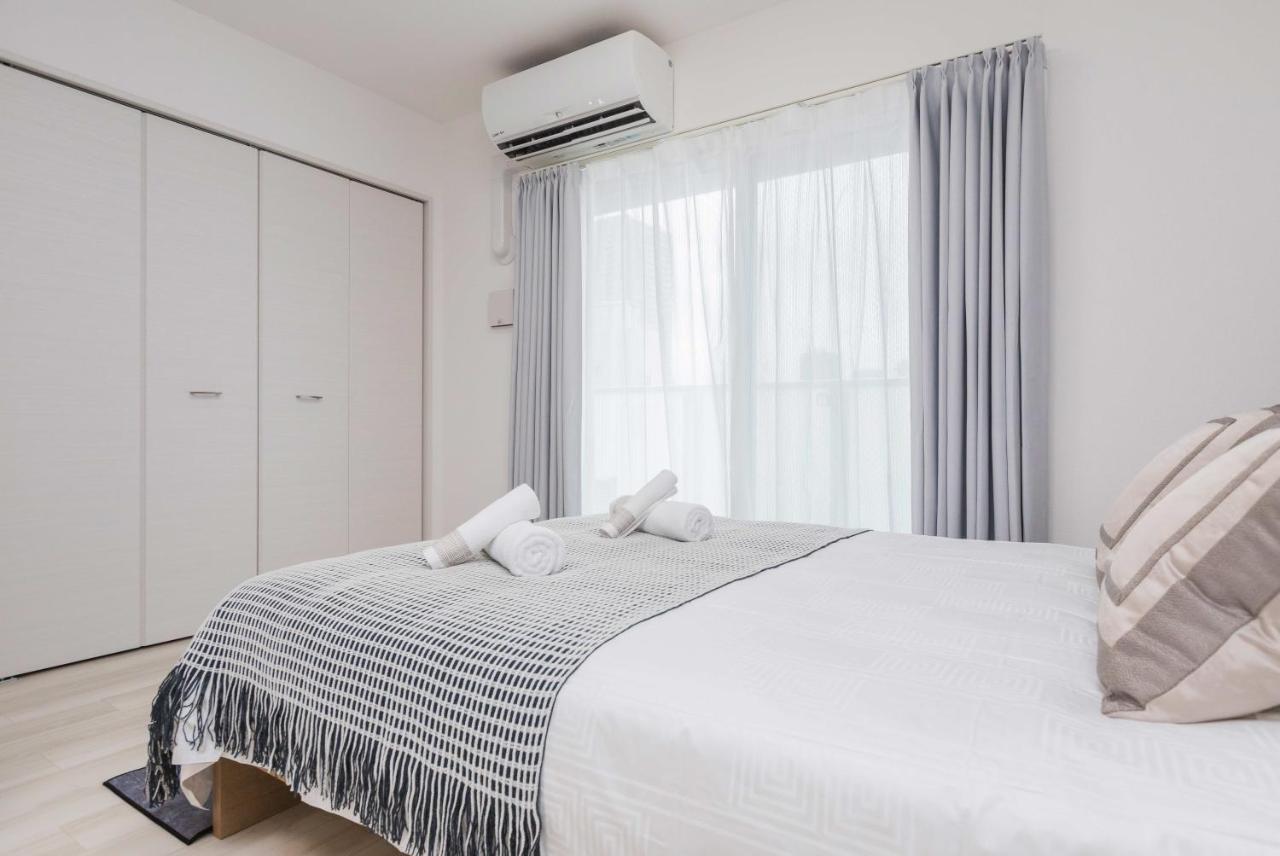Apartment Ostay Awaza Nishi-shinsaibashi Osaka