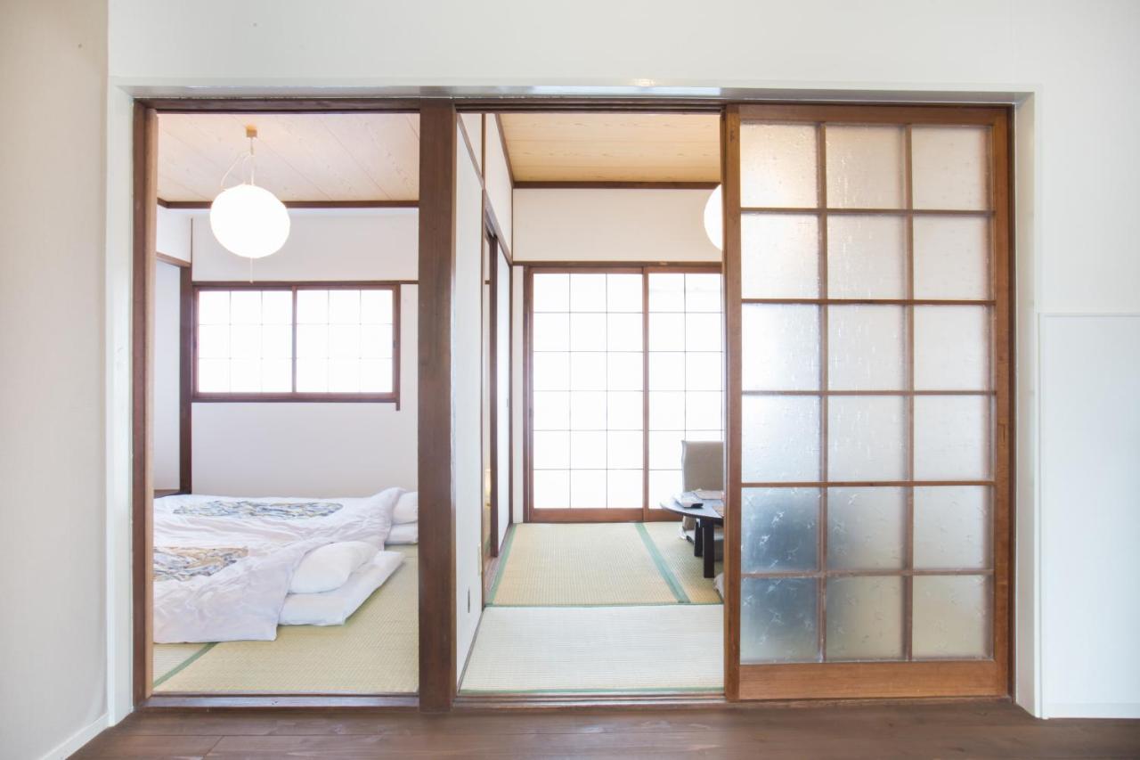 Life House Shinsaibashi Castle Gasthof