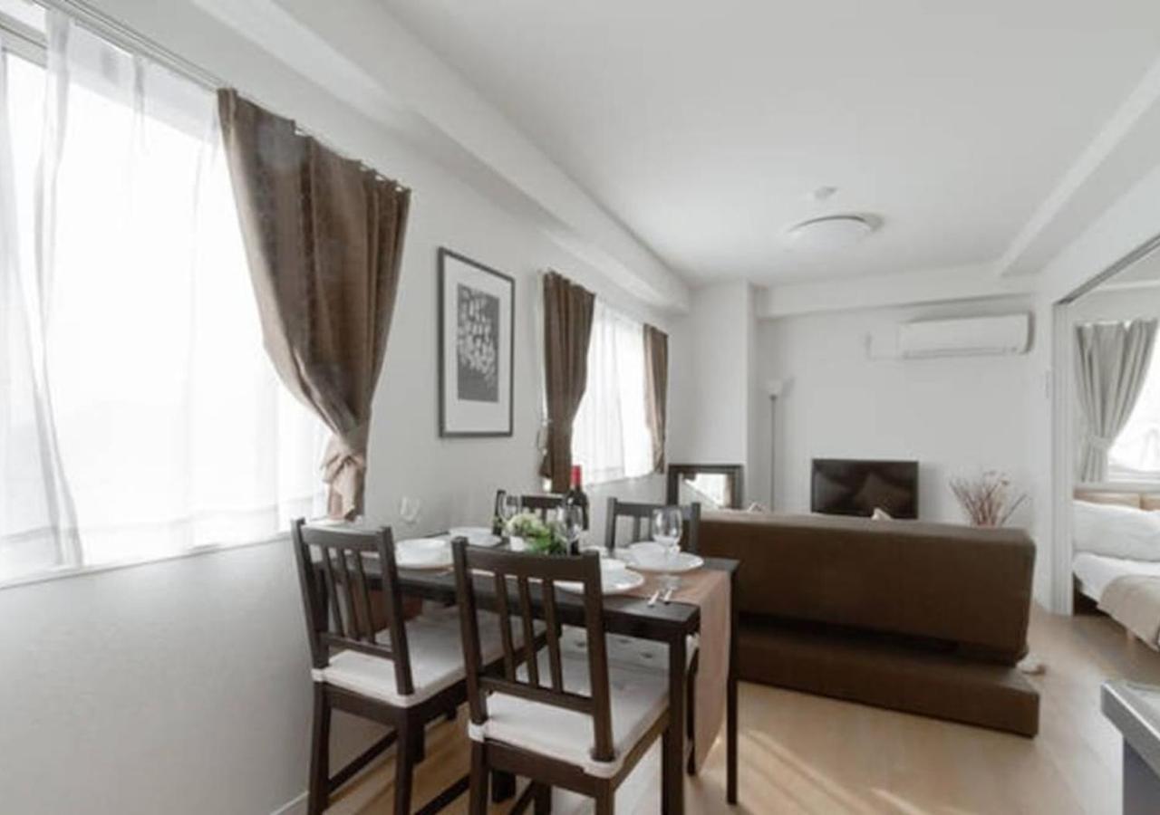 Kiku's Apartment