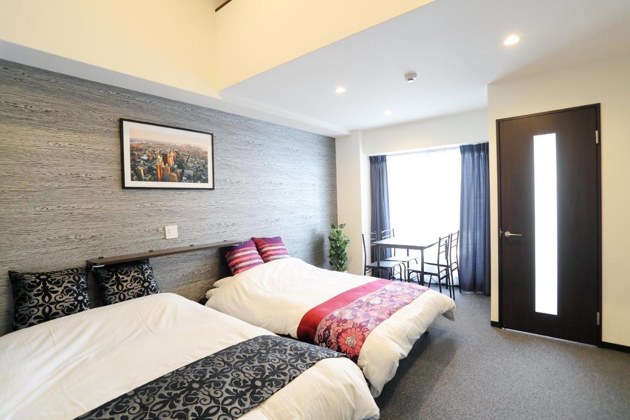 Apartment Gate80 Shinsaibashi West ⅱ *
