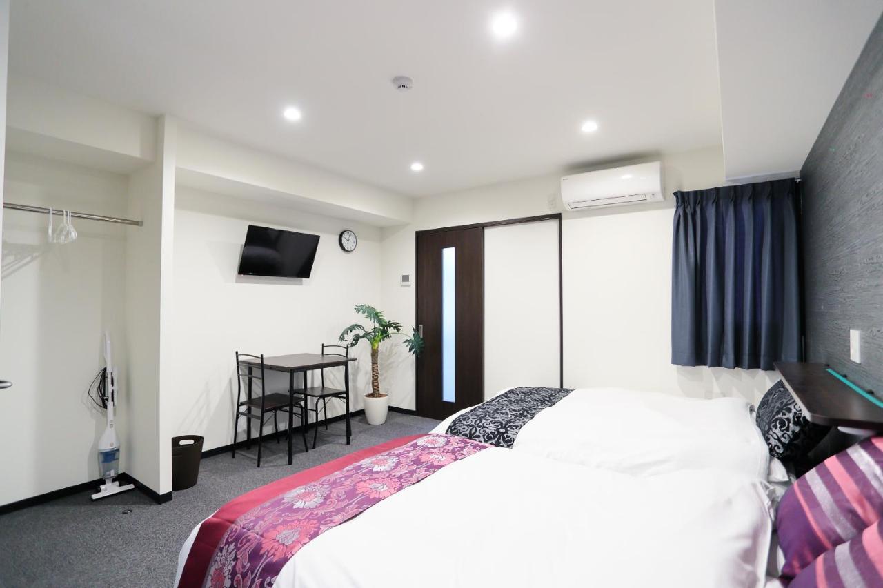 Apartment Gate80 Shinsaibashi West ⅱ