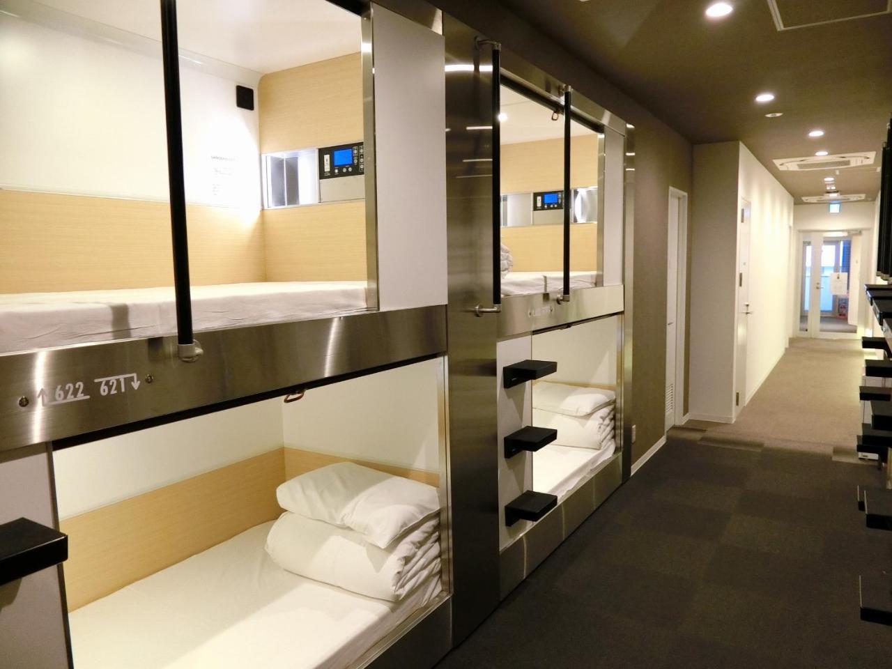 Capsule Valie Ebisucho Ōsaka
