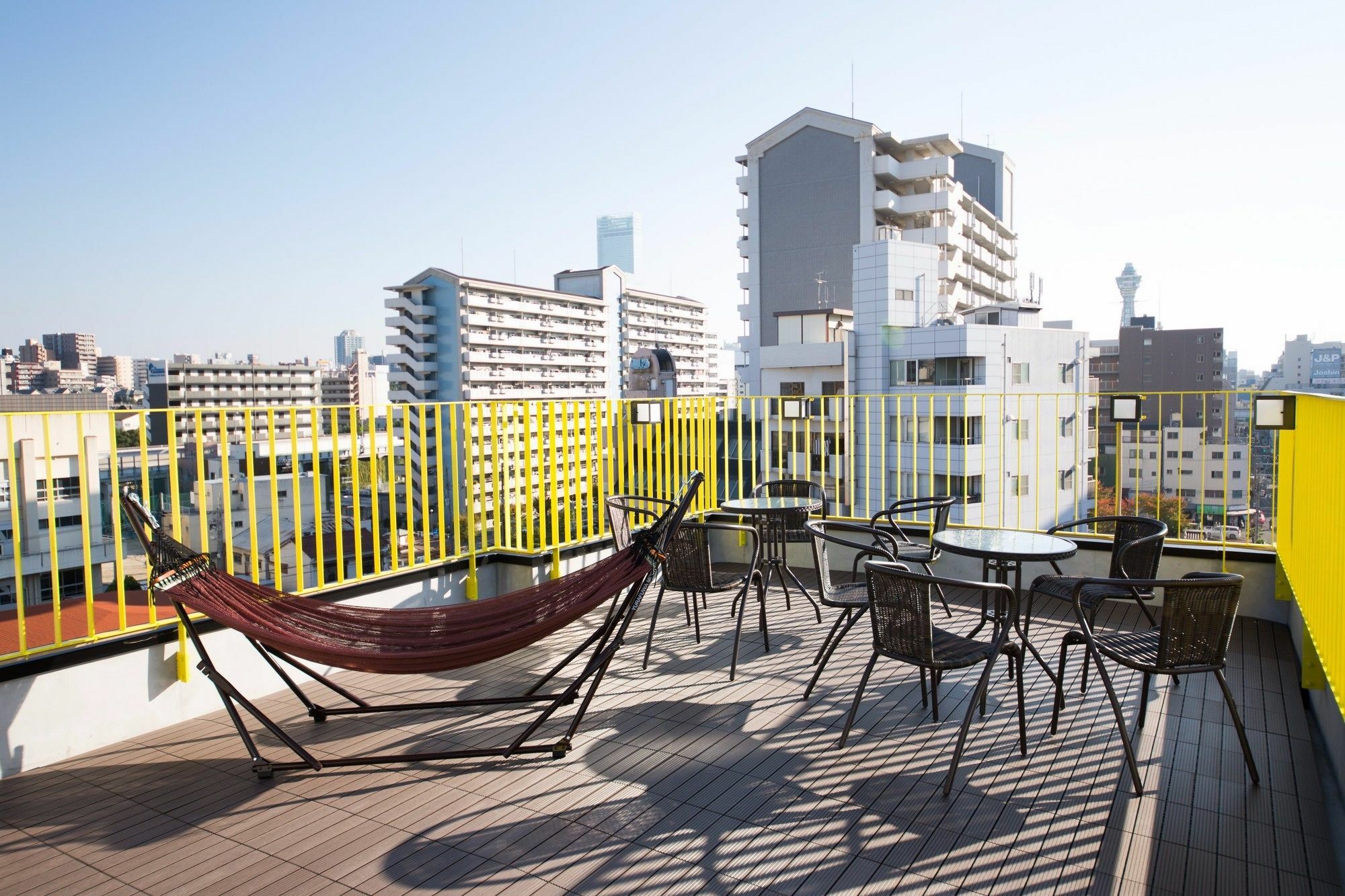 Hotel Dot Hangout