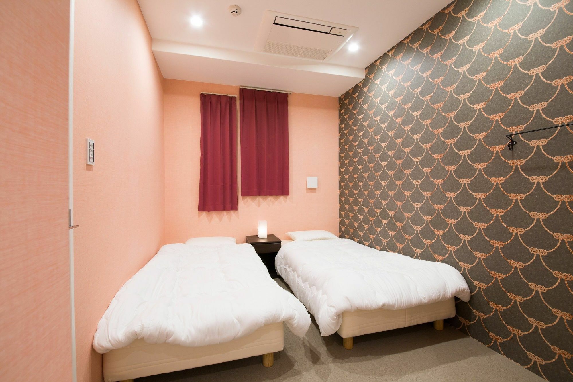 Hotel Dot Hangout Osaka
