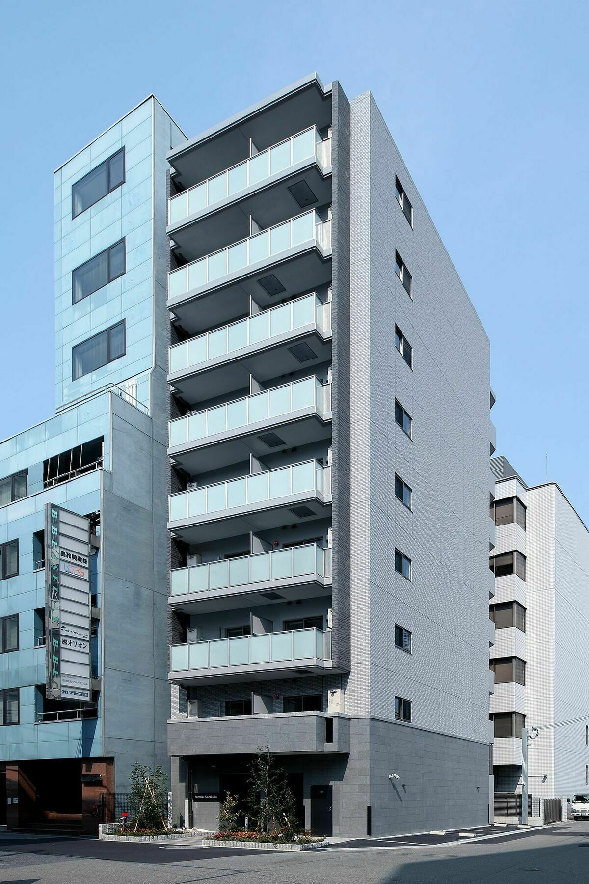 Premias Umeda