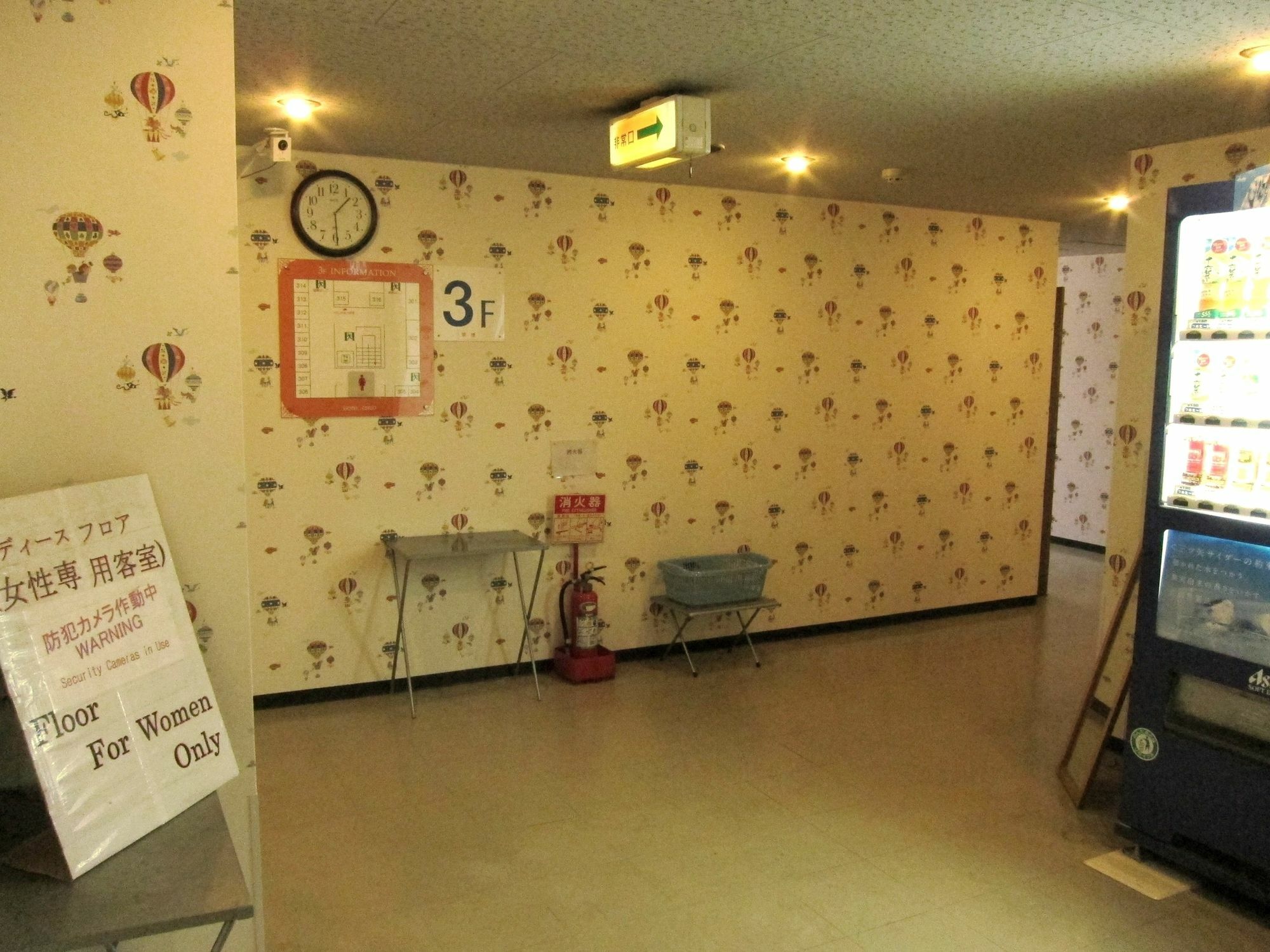 Pivot Shin-imamiya Ekimae Hotel Ōsaka