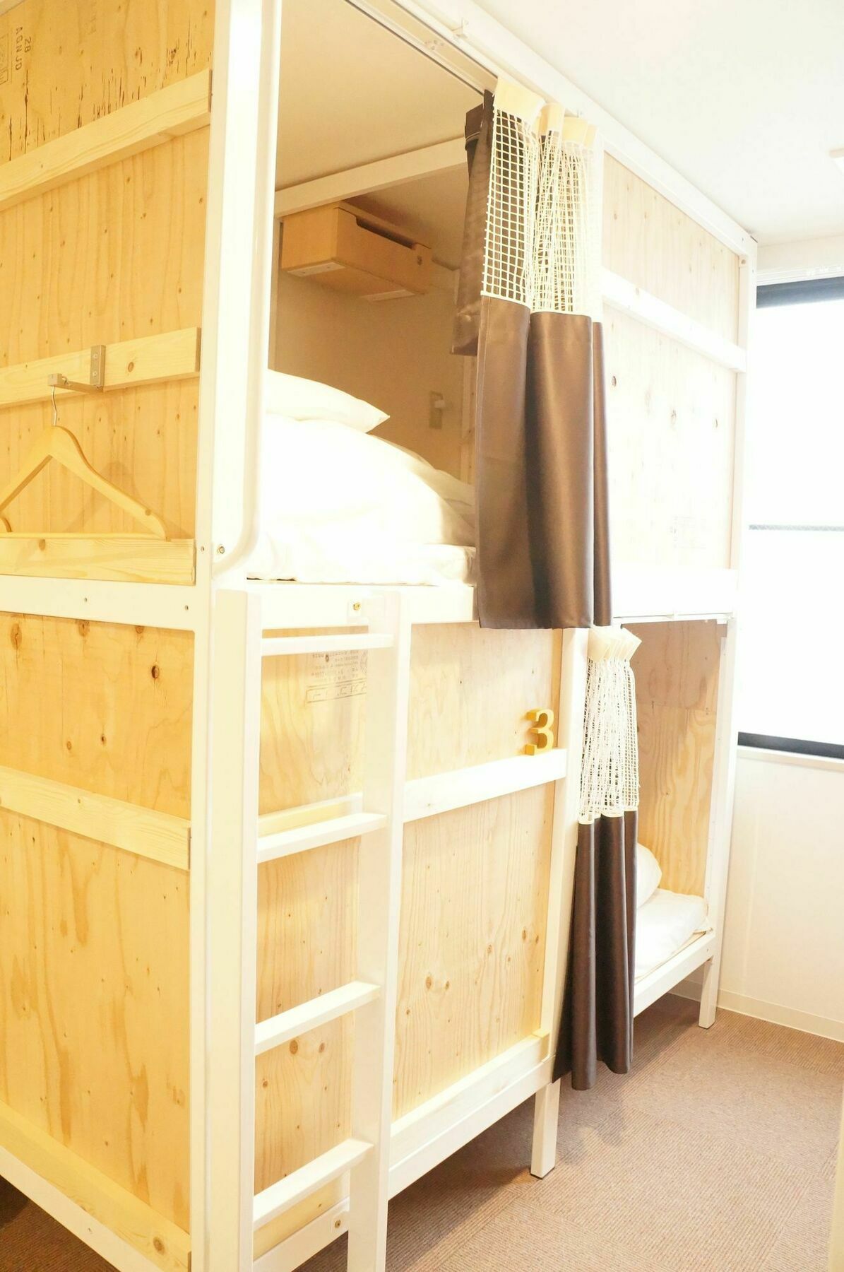 Enisia Namba Guest house *