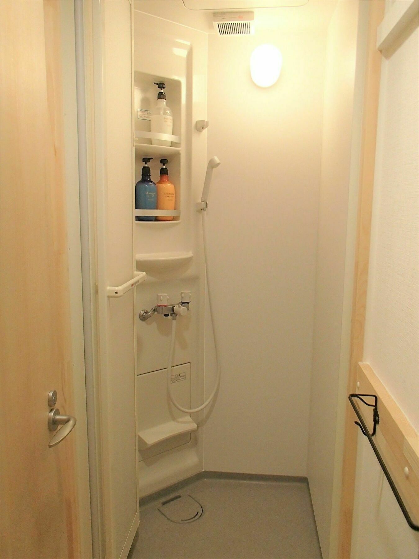Enisia Namba Guest house *