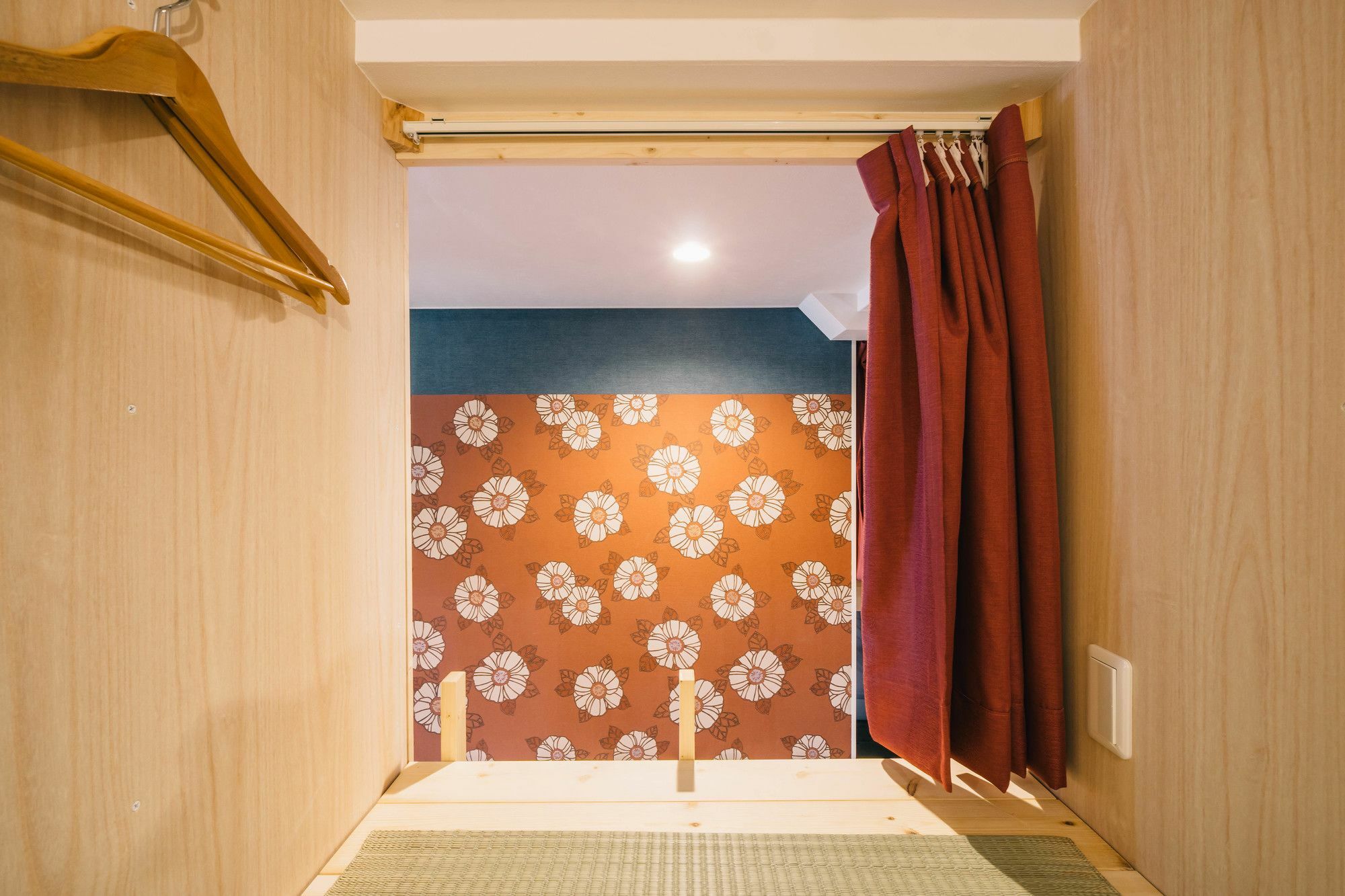 Ikidane House Namba *