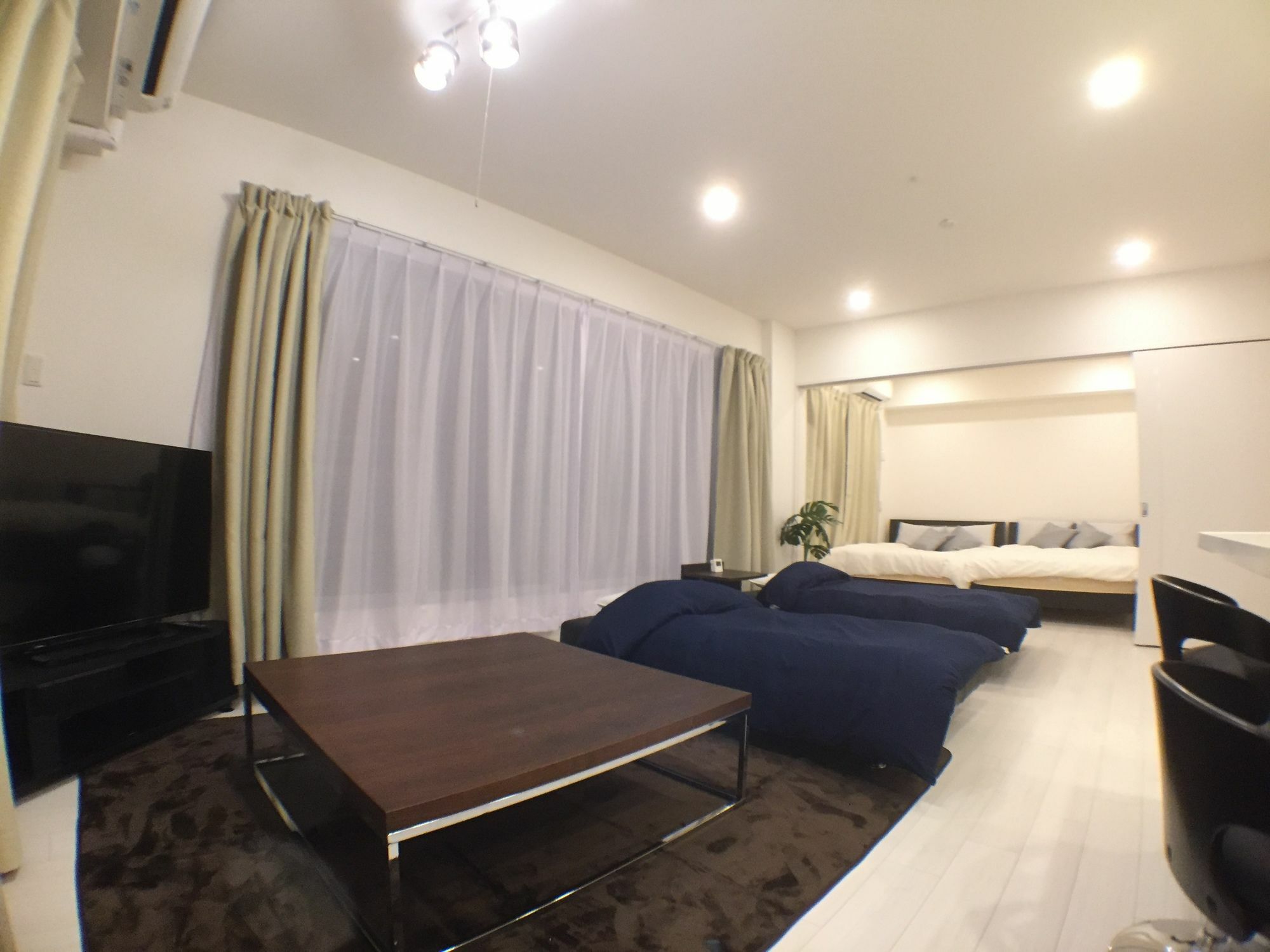 Pg Kuromon Apartment