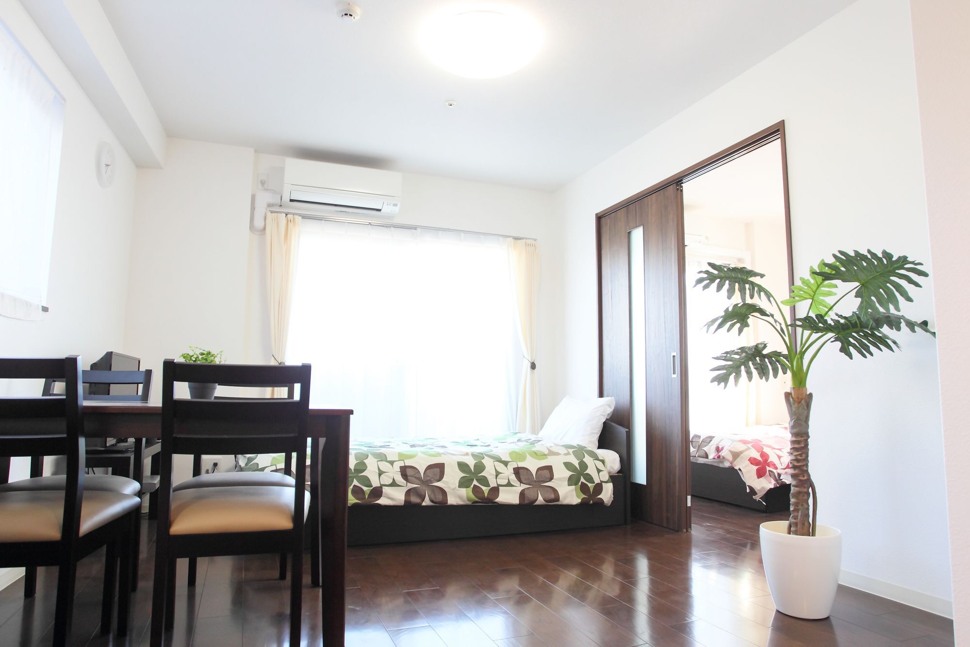 La Familia Yamasaka Apartment