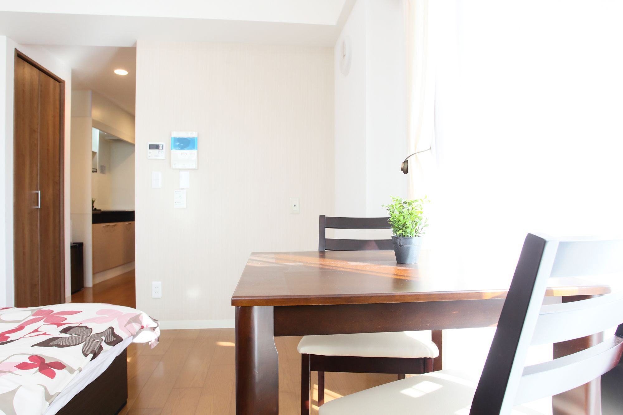 La Familia Yamasaka Apartment *