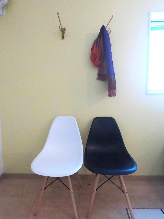 Private Bianco Apartment