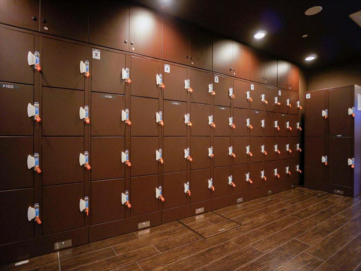 B&s Eco Cube Shinsaibashi Kapselhotel Ōsaka