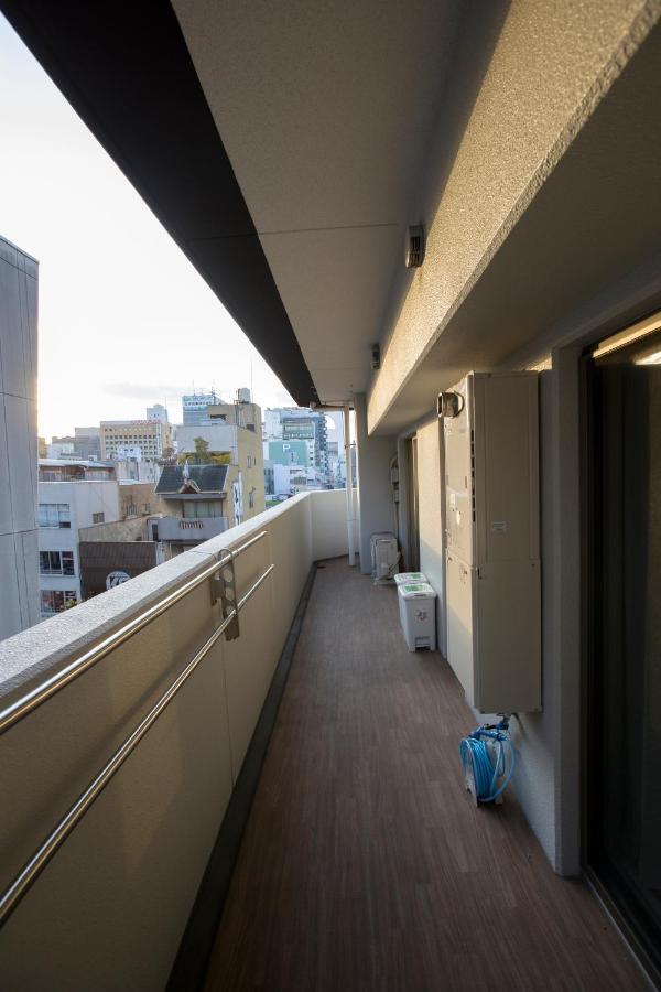 Apartment 道頓堀心斎橋難波新建豪華公寓103平米4室日 本橋駅20秒黒門市場200米 *