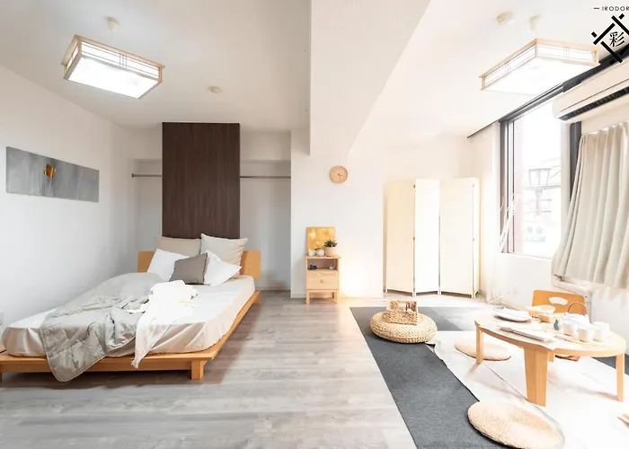 Hostel Irodori Dotombori North 207