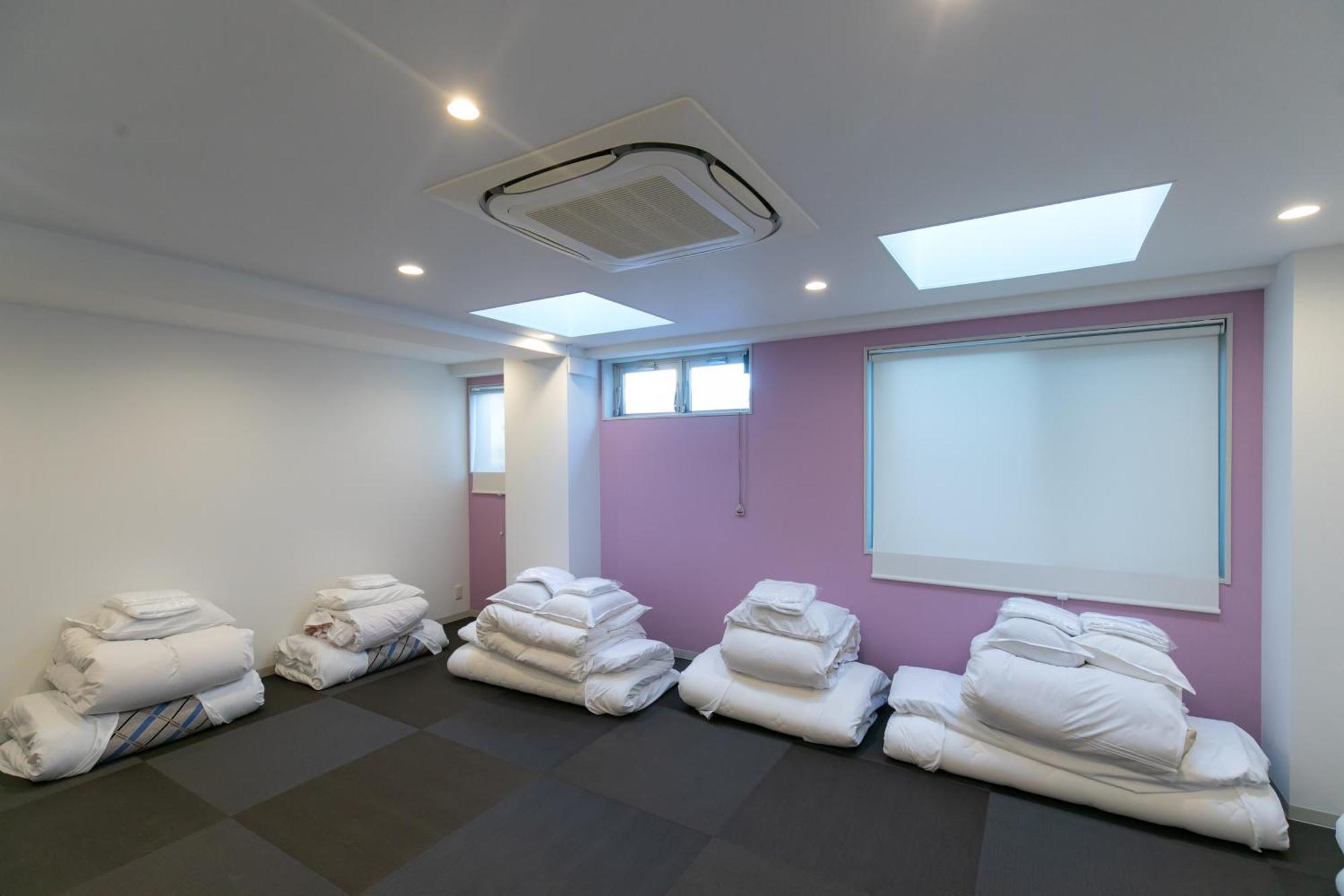 Crewso Designers House For Max 16ppl Villa