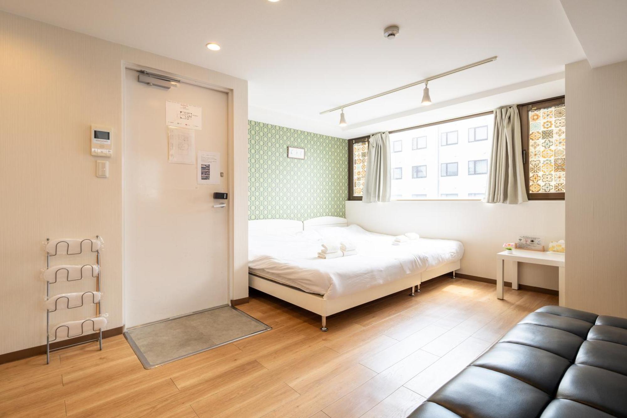Apartment 難波民泊901 *