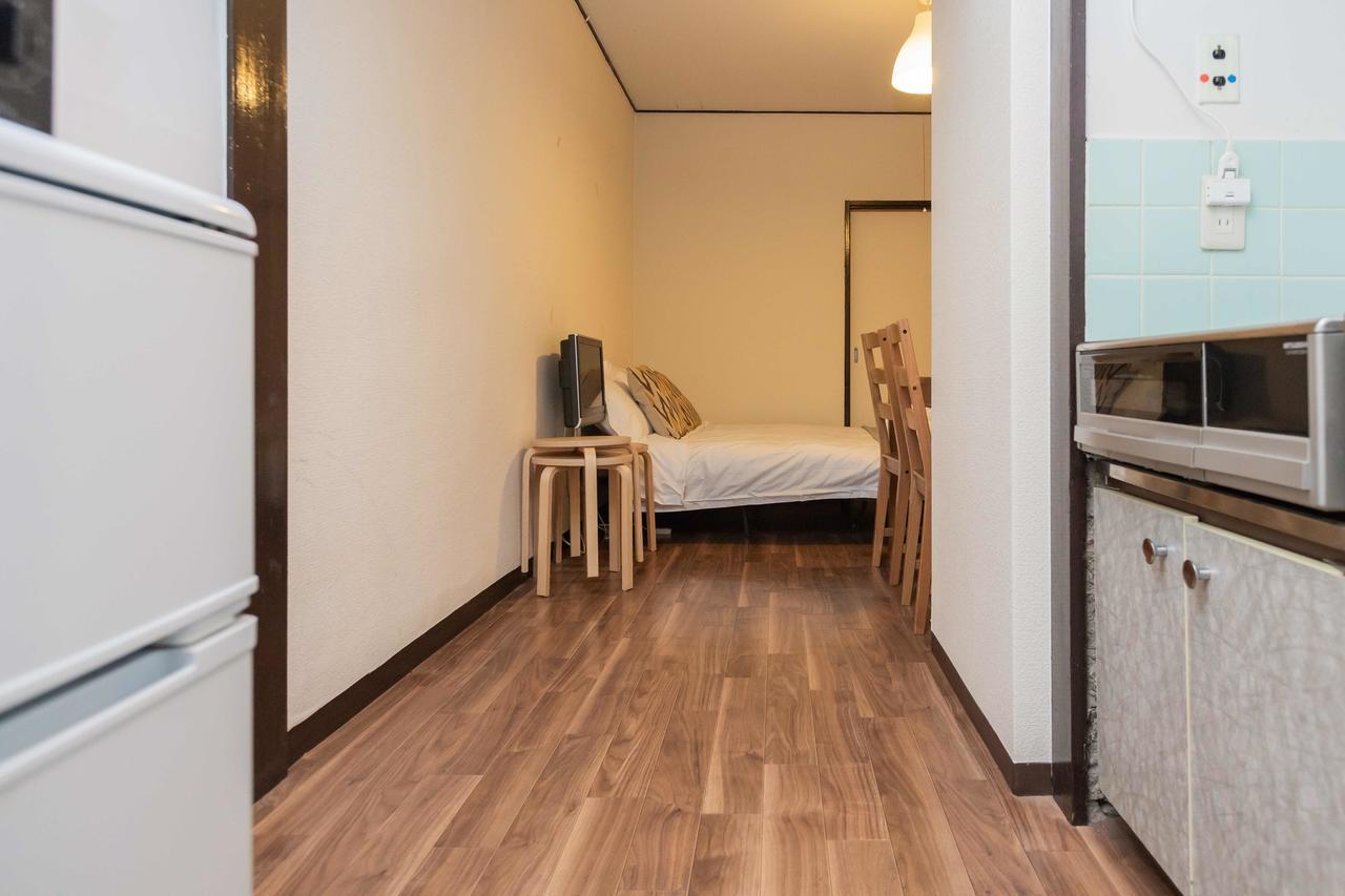 Orenge Apartment