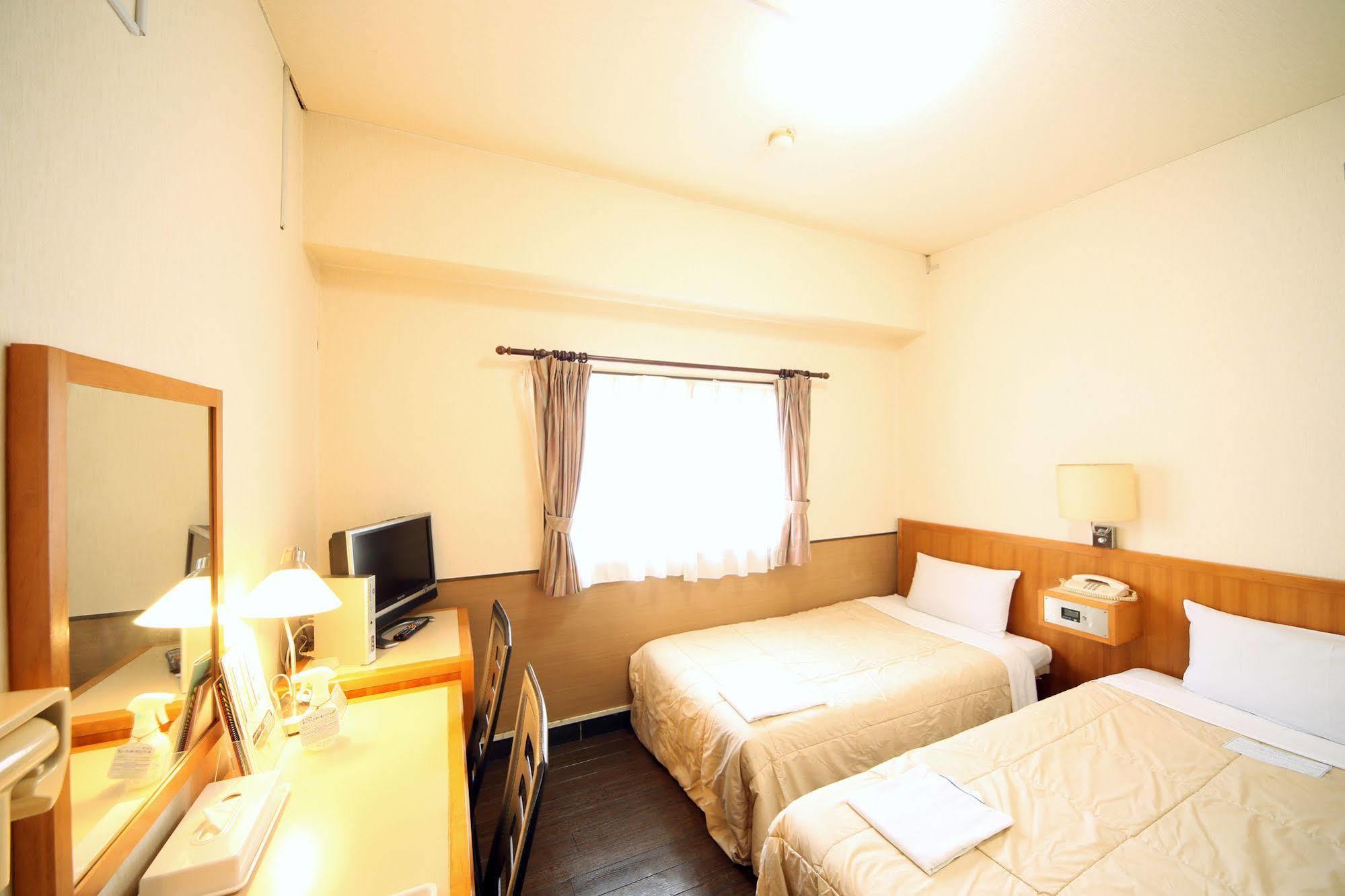 Humour New Oriental Economy hotel Osaka