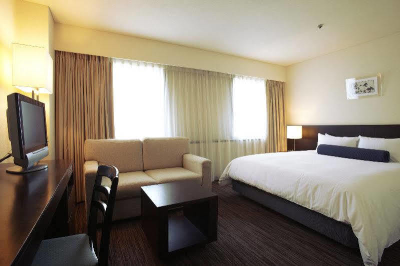 Ramada Hotel 3*
