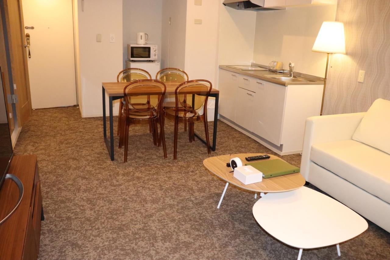 Plaza Umeshin Kitashinchi 3* Osaka